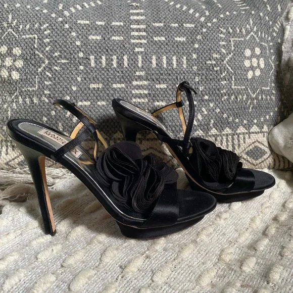 {Badgley Mischka} Satin Heels - Picture 3 of 9